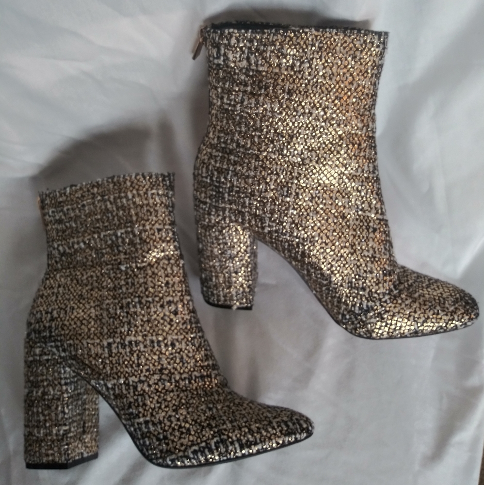 Jessica Simpson Booties Gold tweed